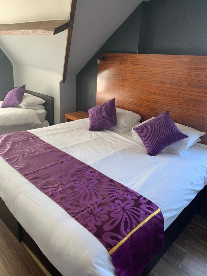 Bennetts Hotel Лонг Итън Екстериор снимка
